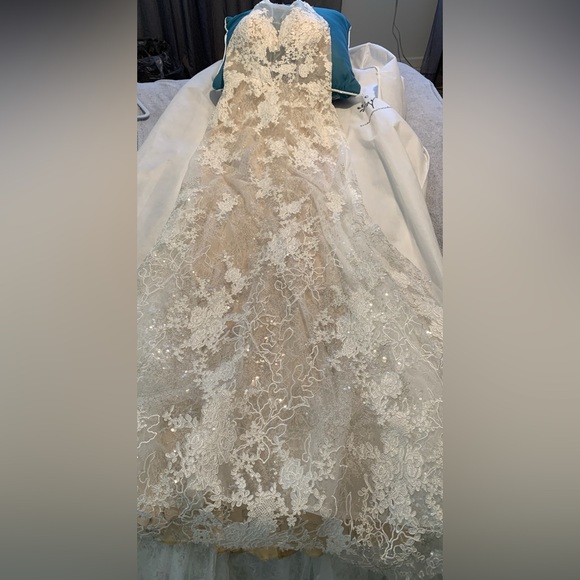 Calla Blanche L’amour Designer Wedding Gown Size 10 - Picture 10 of 16